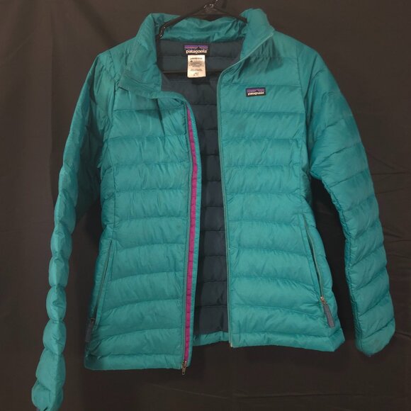 Patagonia Other - Patagonia  jacket kids Girls size XL 14 Down teal outdoor light